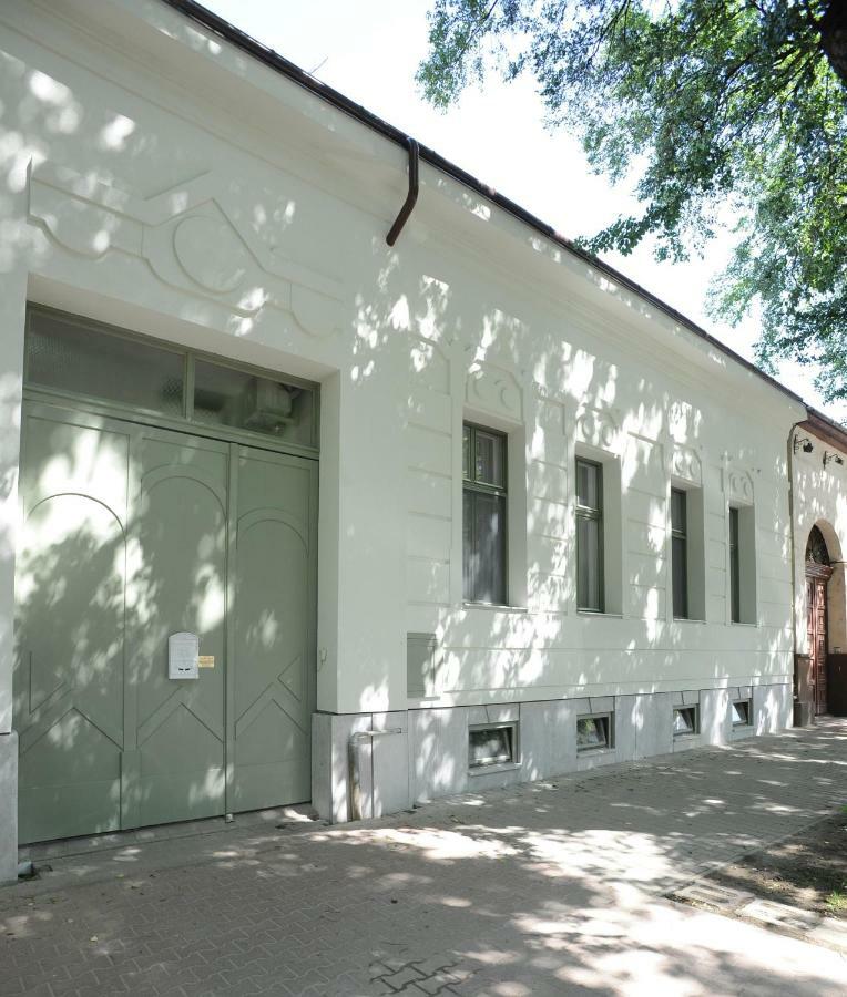 M37 Apartman Debrecen Exterior photo