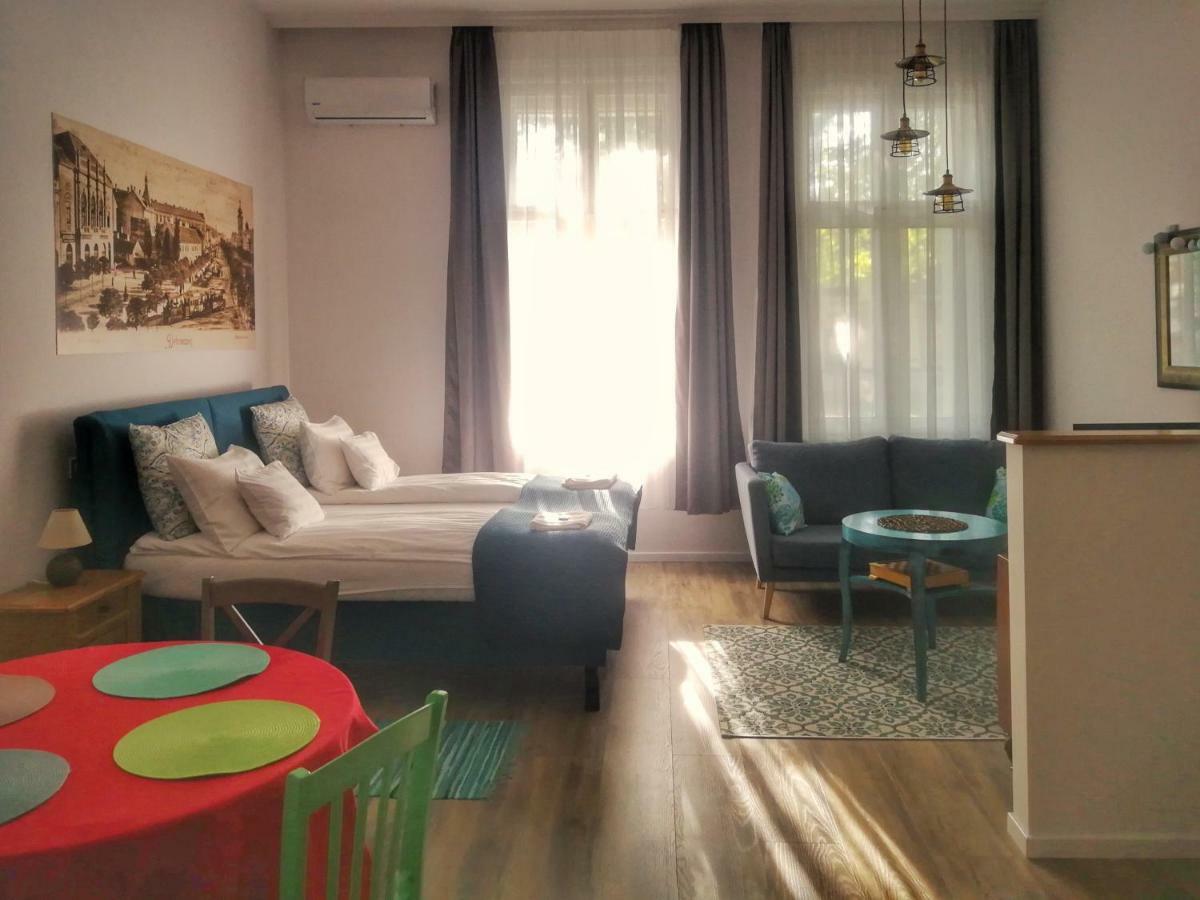 M37 Apartman Debrecen Exterior photo